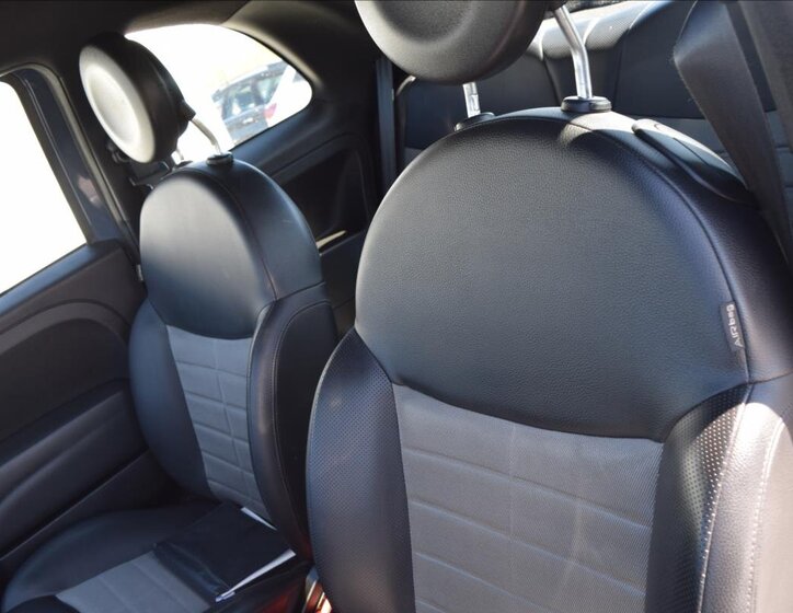 Fiat 500 Hatchback 875,0 63 kw