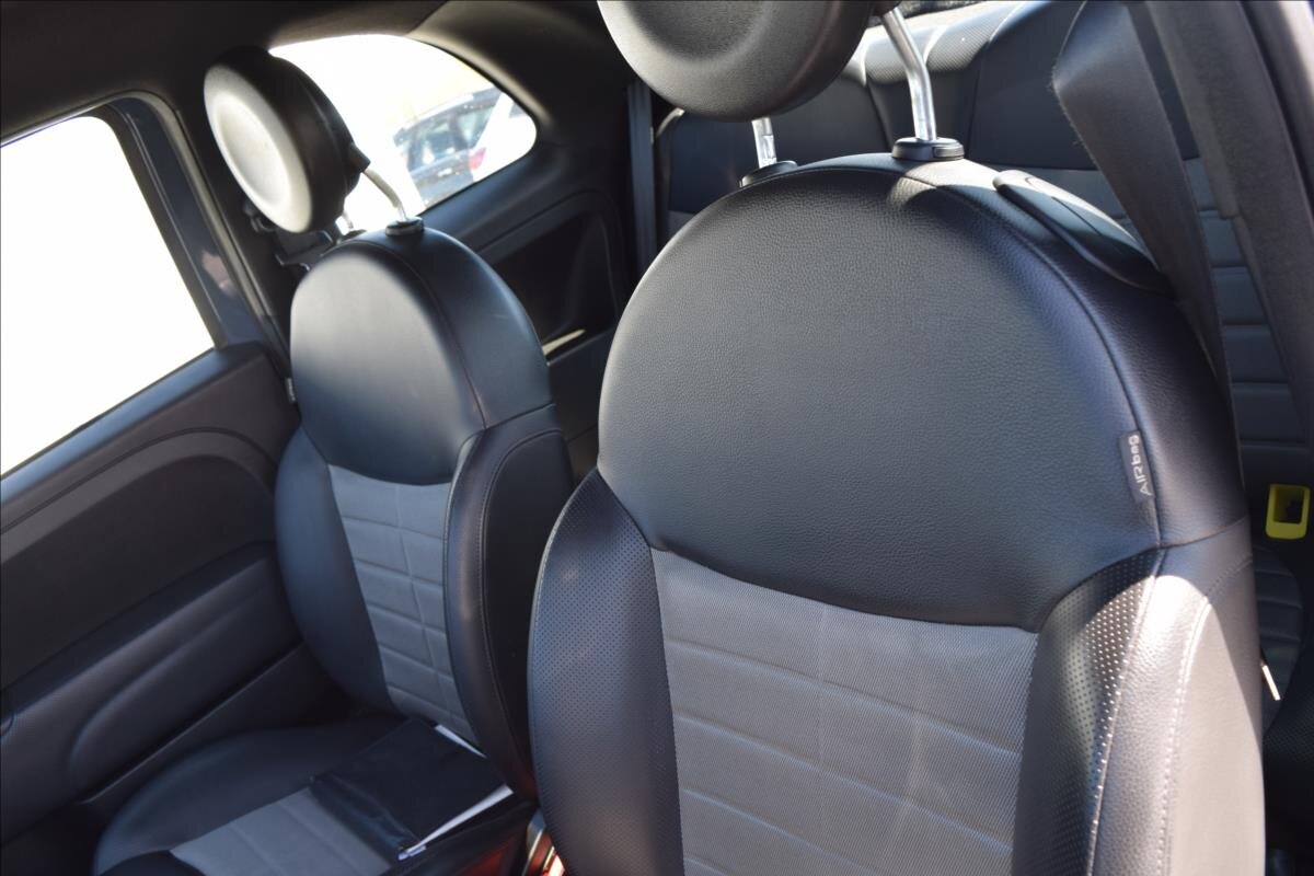 Fiat 500 Hatchback 875,0 63 kw