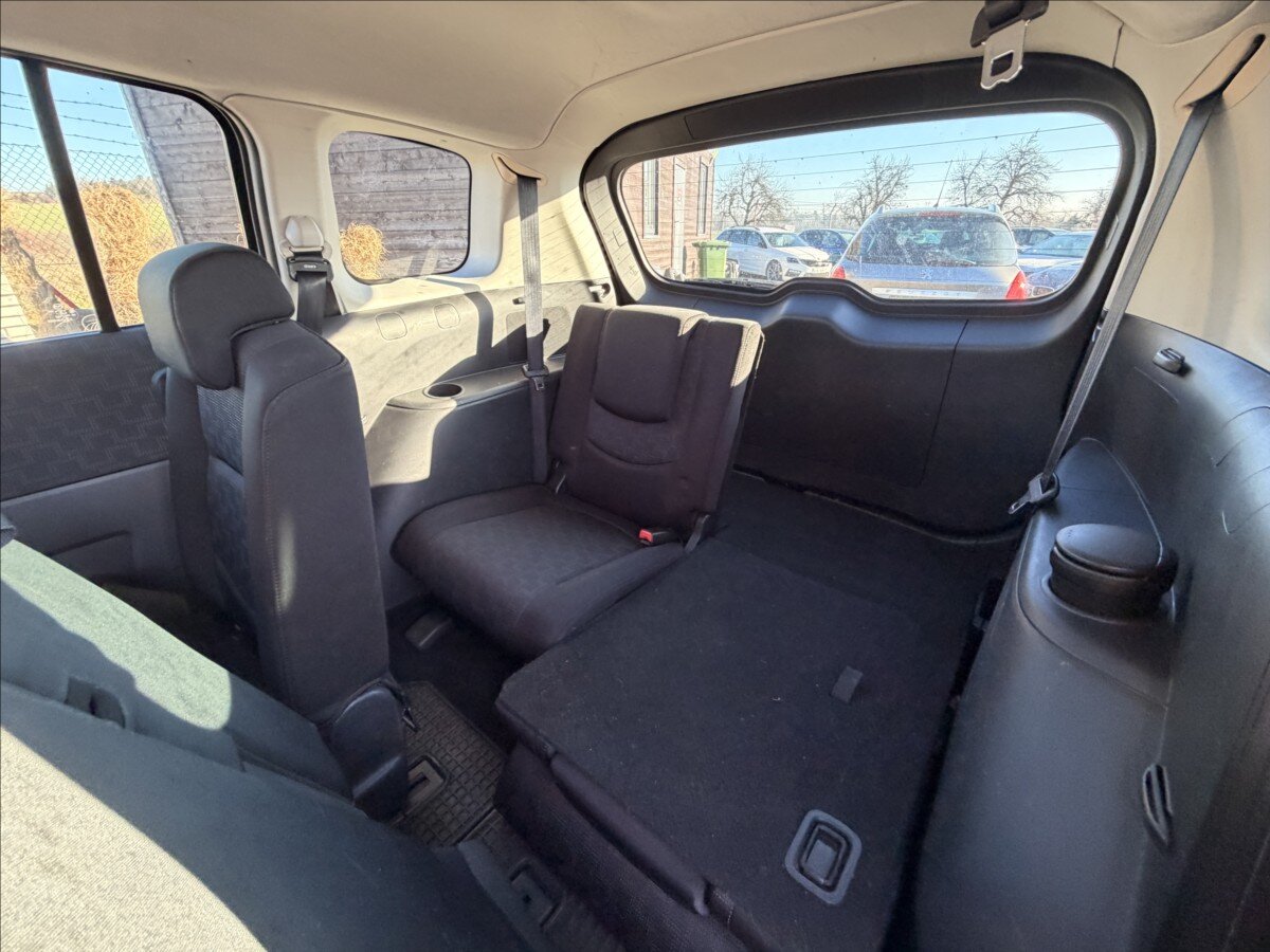 Mazda 5 Kombi 2,0 l 81 kw