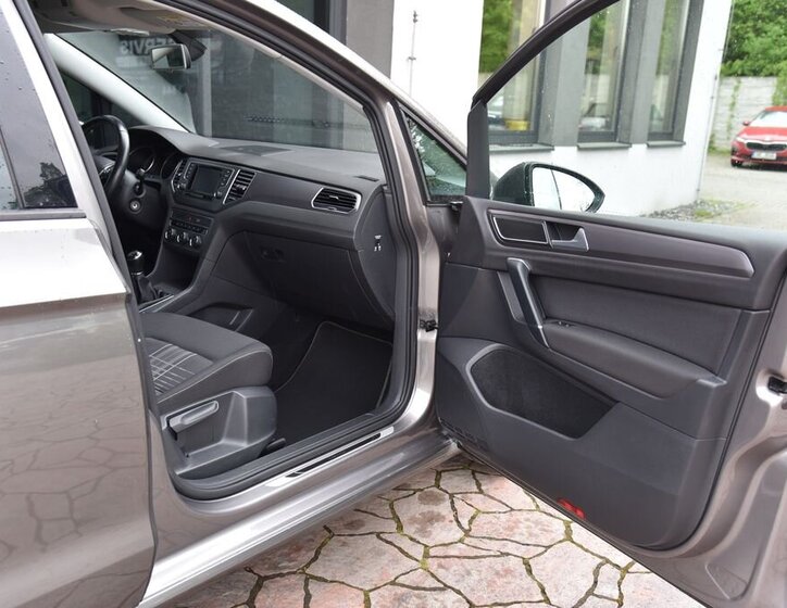 Volkswagen Golf Sportsvan MPV 1,2 l 81 kw