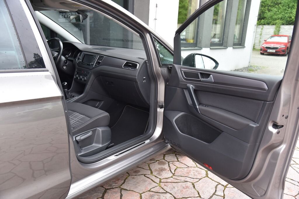 Volkswagen Golf Sportsvan MPV 1,2 l 81 kw