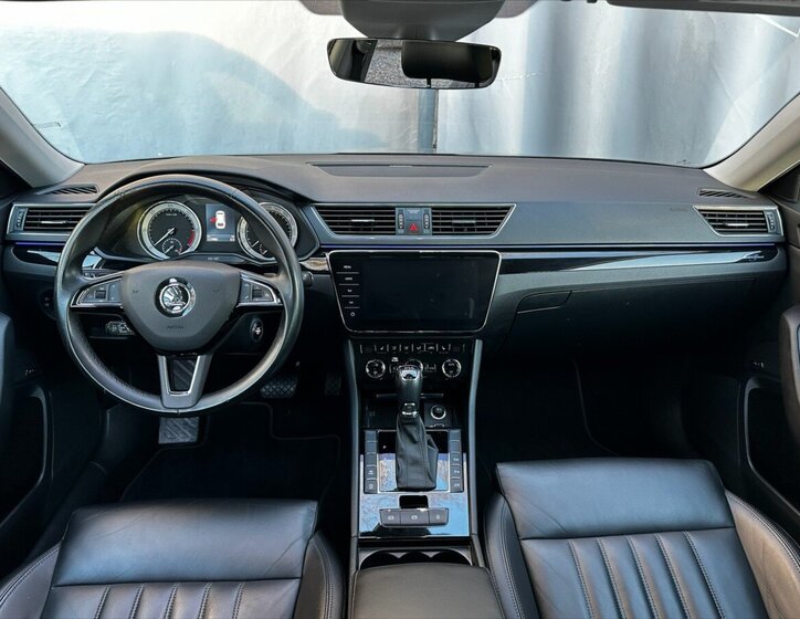 Škoda Superb Kombi 2,0 l 110 kw