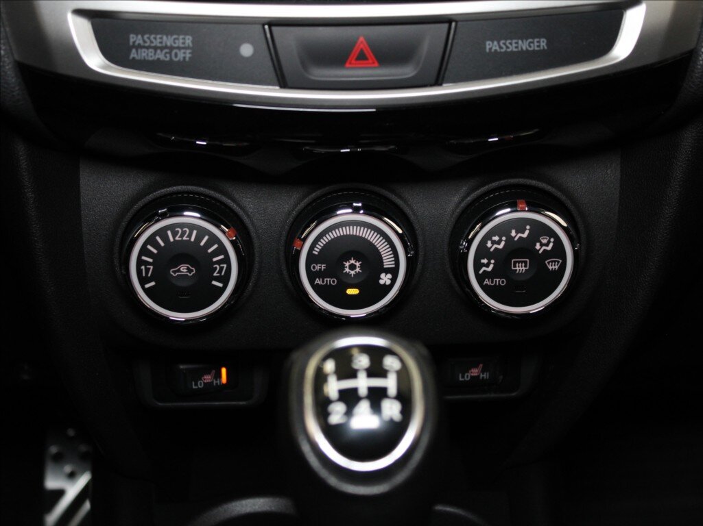 Mitsubishi ASX SUV / Terénní 1,6 l 86 kw