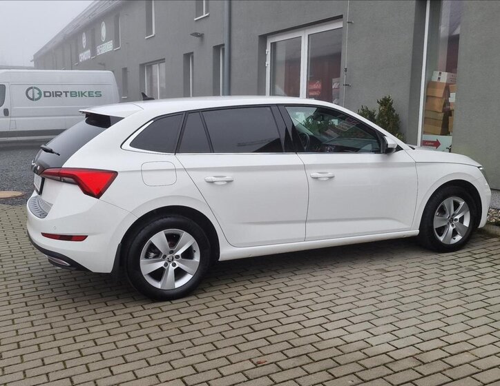 Škoda Scala Hatchback 1,6 l 85 kw
