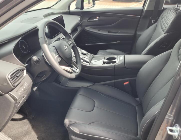 Hyundai Santa Fe SUV 1,6 l 195 kw