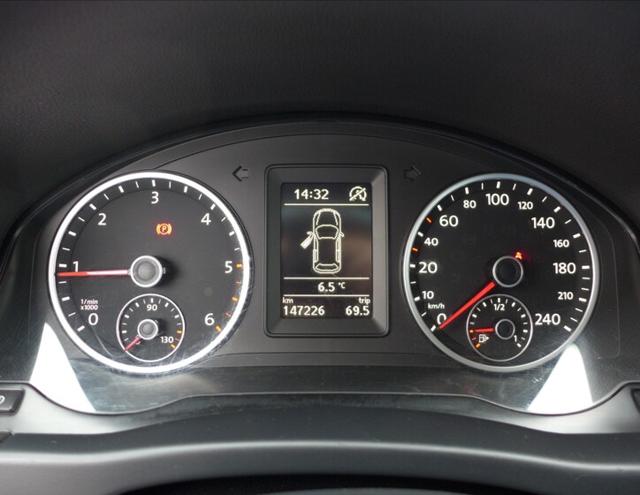 Volkswagen Tiguan 19