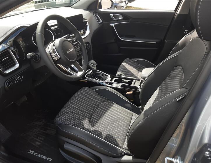 KIA XCeed 11