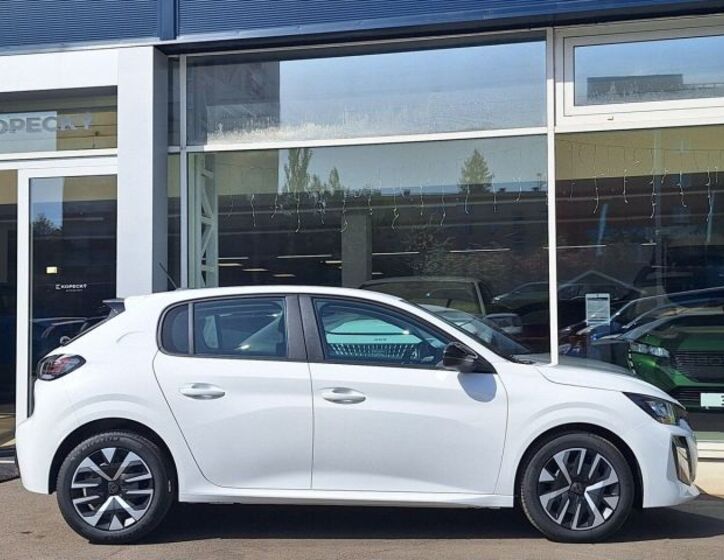 Peugeot 208 Hatchback 1,2 l 74 kw
