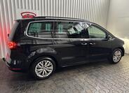 Volkswagen Sharan 9