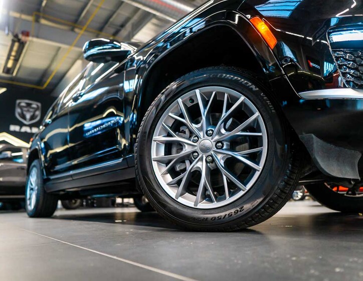 Jeep Grand Cherokee 50