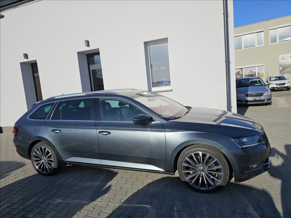 Škoda Superb Kombi 2,0 l 140 kw