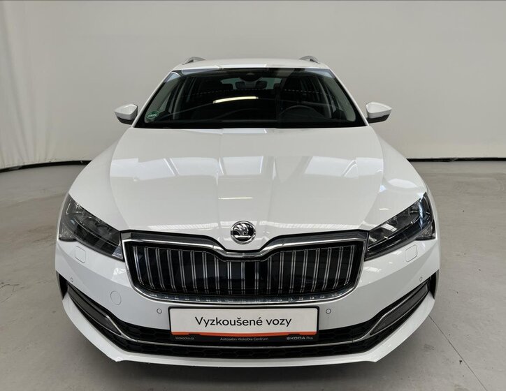 Škoda Superb Kombi 1,4 l 160 kw