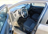 Toyota Yaris Hatchback 1,5 l 82 kw