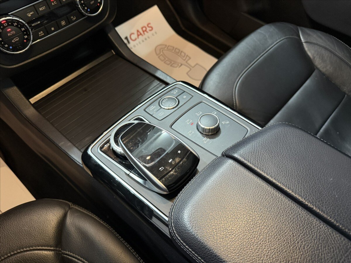 Mercedes-Benz GLE SUV / Terénní 4,7 l 335 kw