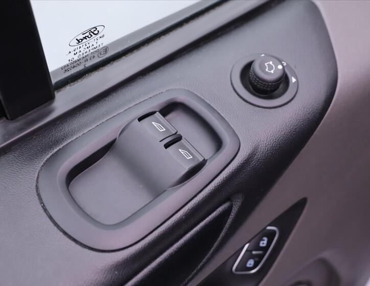 Ford Transit Custom 13