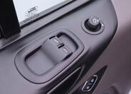 Ford Transit Custom 13