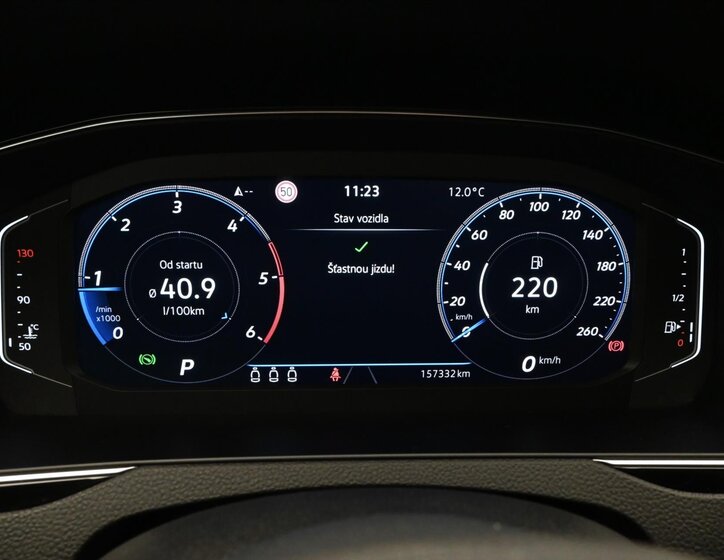 Volkswagen Passat Kombi 2,0 l 110 kw