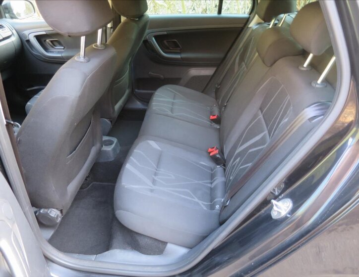 Škoda Fabia Kombi 1,6 l 77 kw