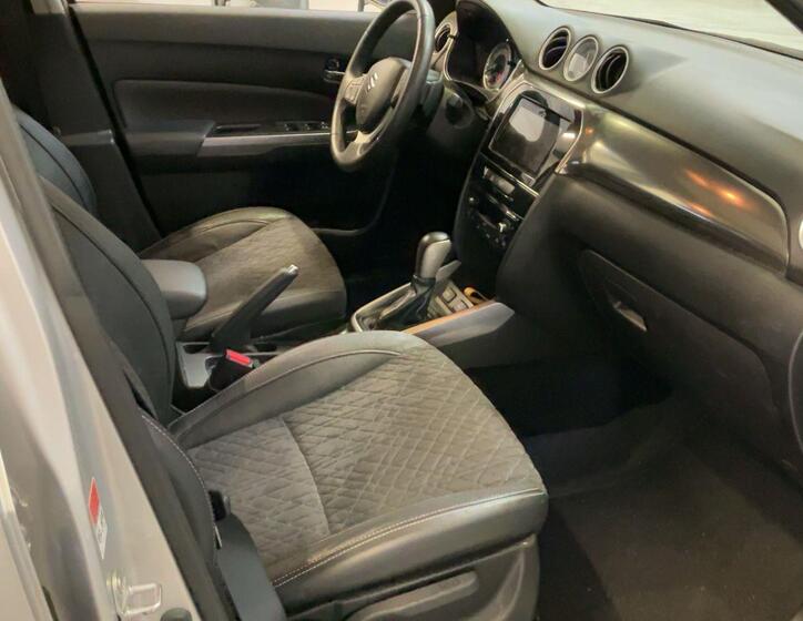 Suzuki Vitara 2