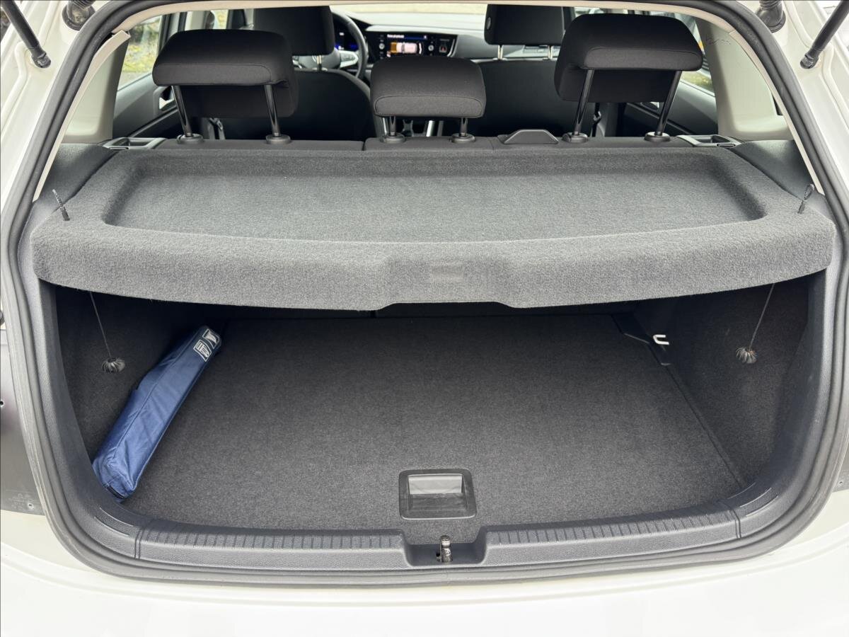 Volkswagen Polo Hatchback 999,0 70 kw