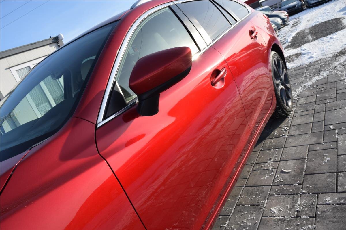 Mazda 6 Kombi 2,0 l 121 kw