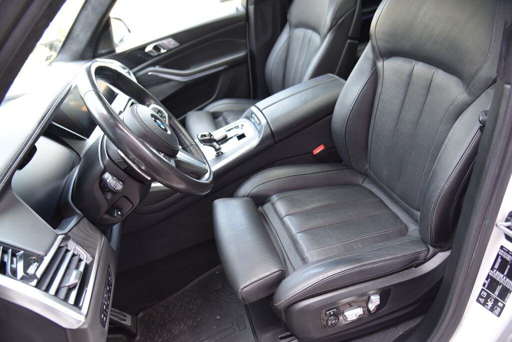 BMW X7 SUV / Terénní 3,0 l 195 kw