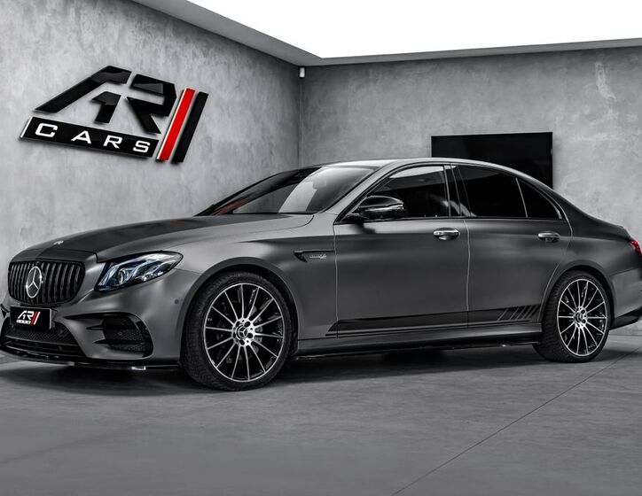 Mercedes-Benz Třídy E 1