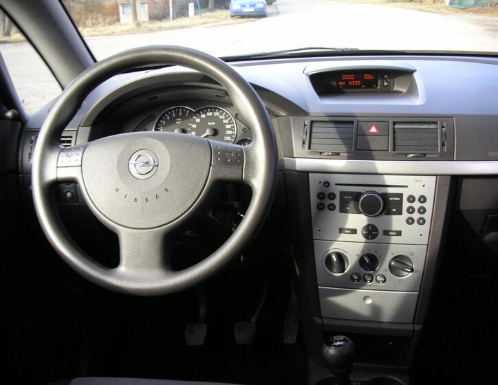 Opel Meriva 11