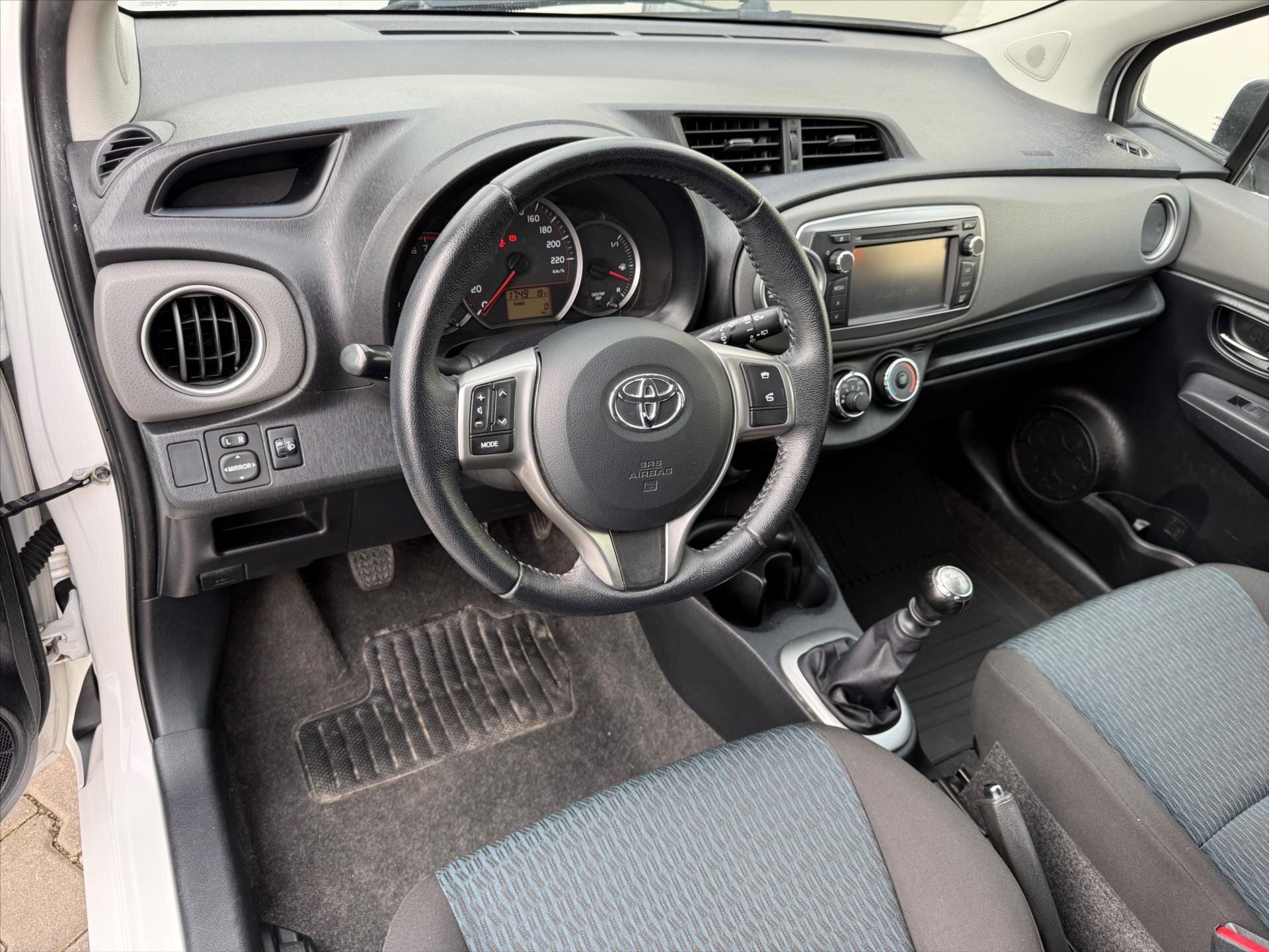 Toyota Yaris Hatchback 1,3 l 73 kw