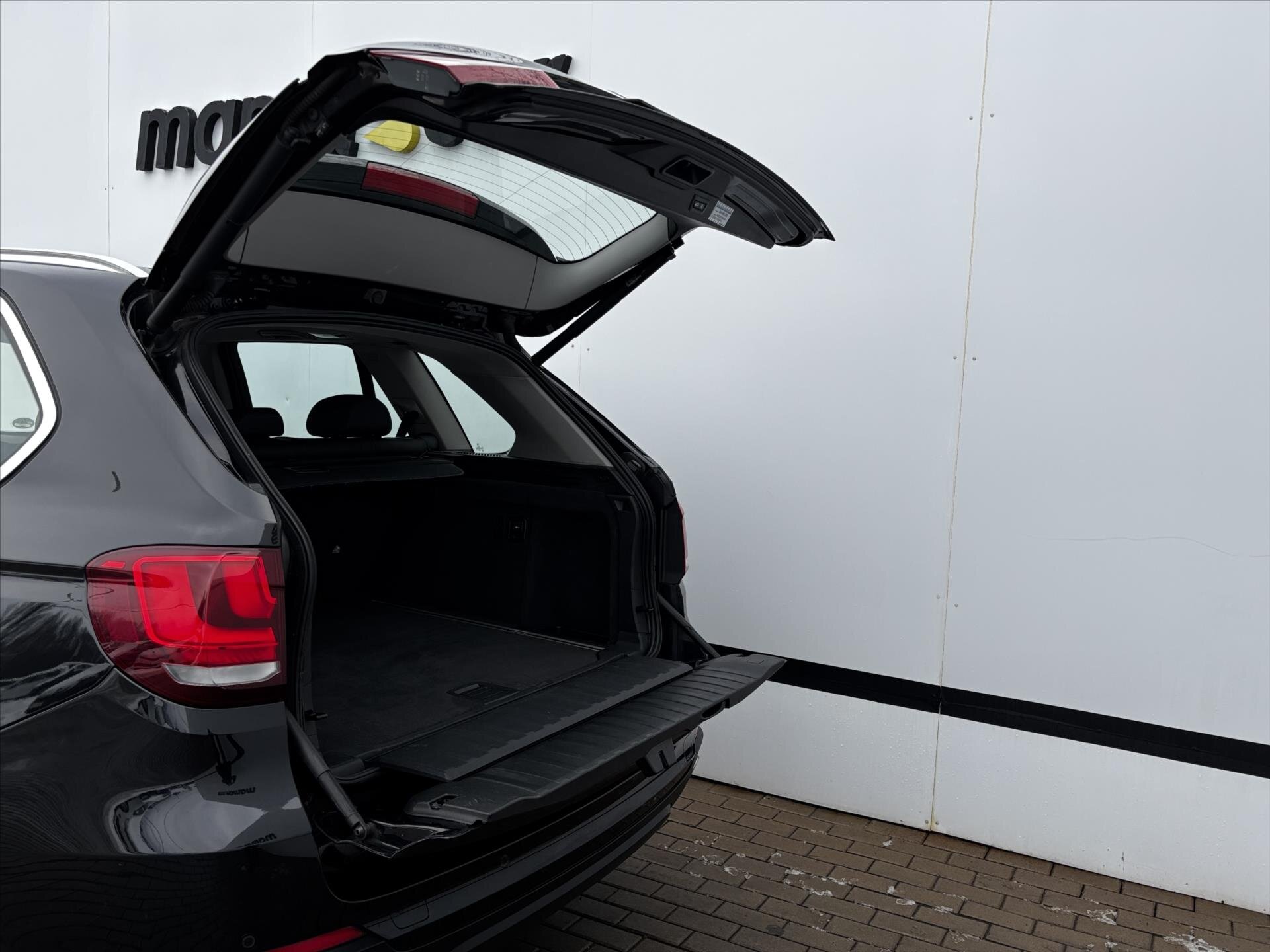 BMW X5 SUV 3,0 l 190 kw