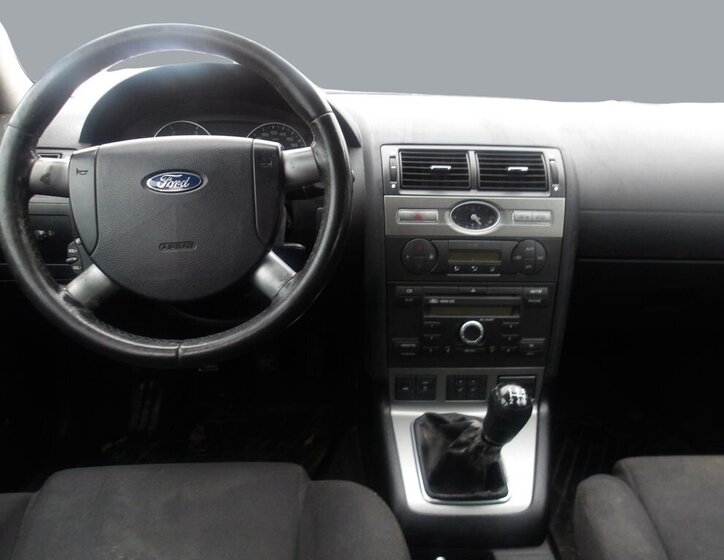 Ford Mondeo Kombi 2,0 l 85 kw