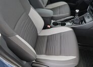 Toyota Auris Kombi 1,6 l 97 kw