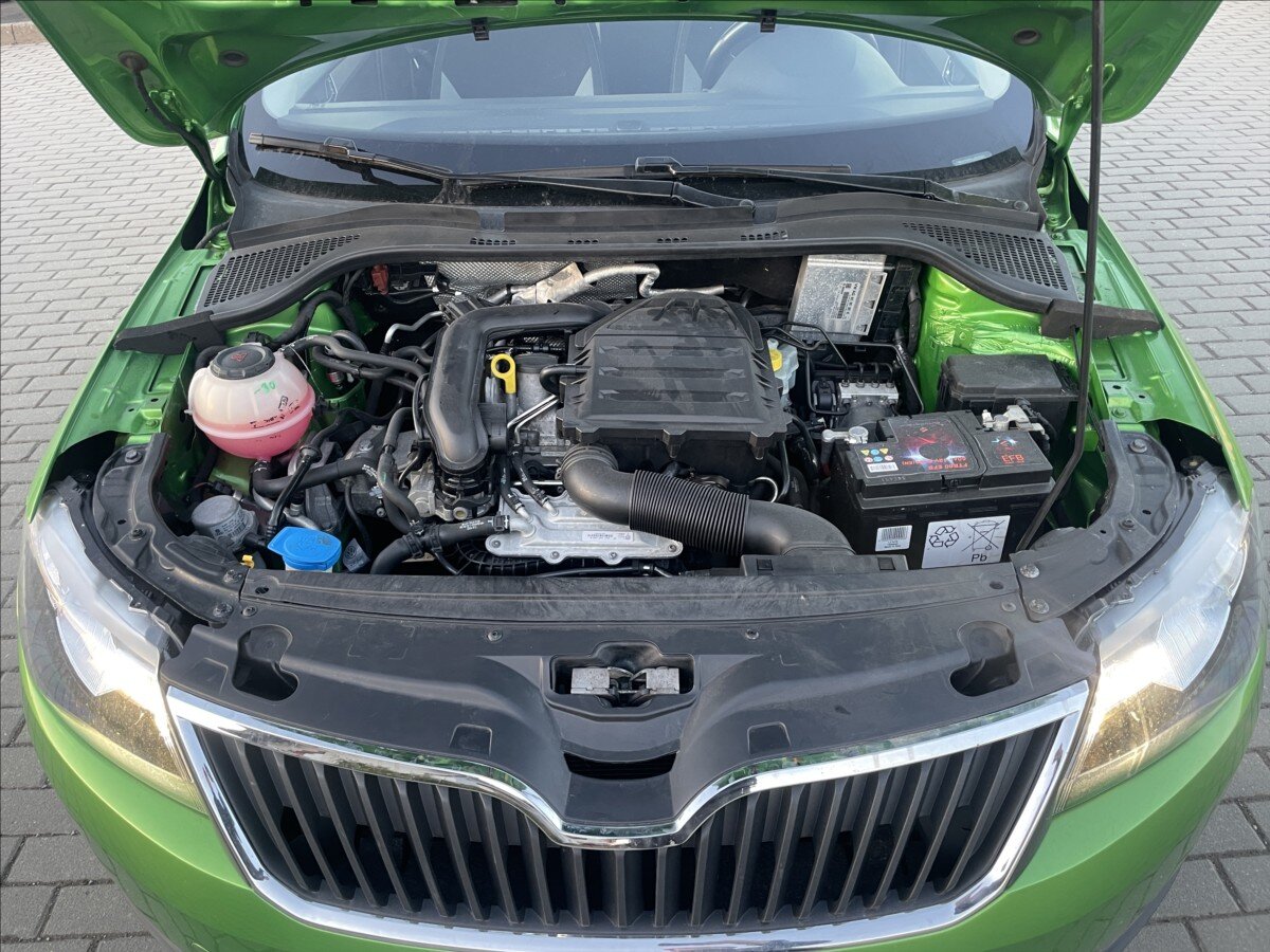 Škoda Rapid Hatchback 999,0 81 kw