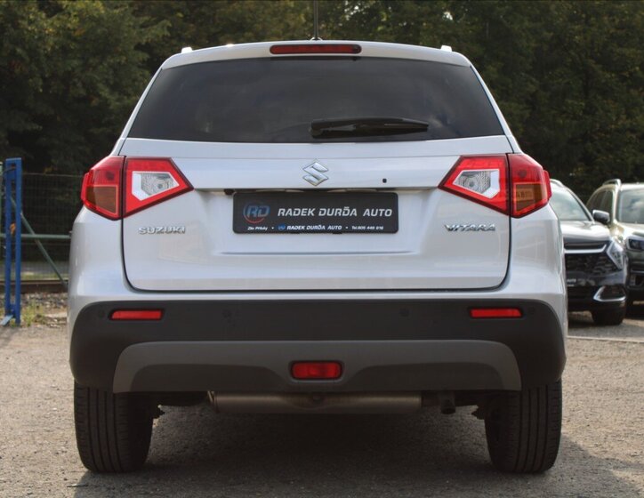 Suzuki Vitara SUV / Terénní 1,6 l 88 kw