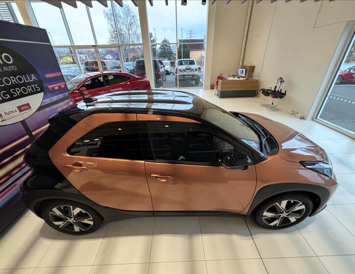 Toyota Aygo Hatchback 1,5 l 85 kw