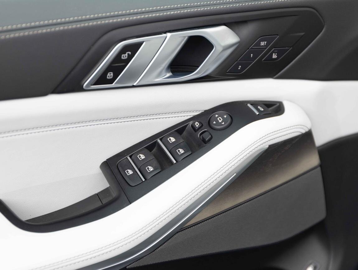 BMW X5 SUV 3,0 l 360 kw