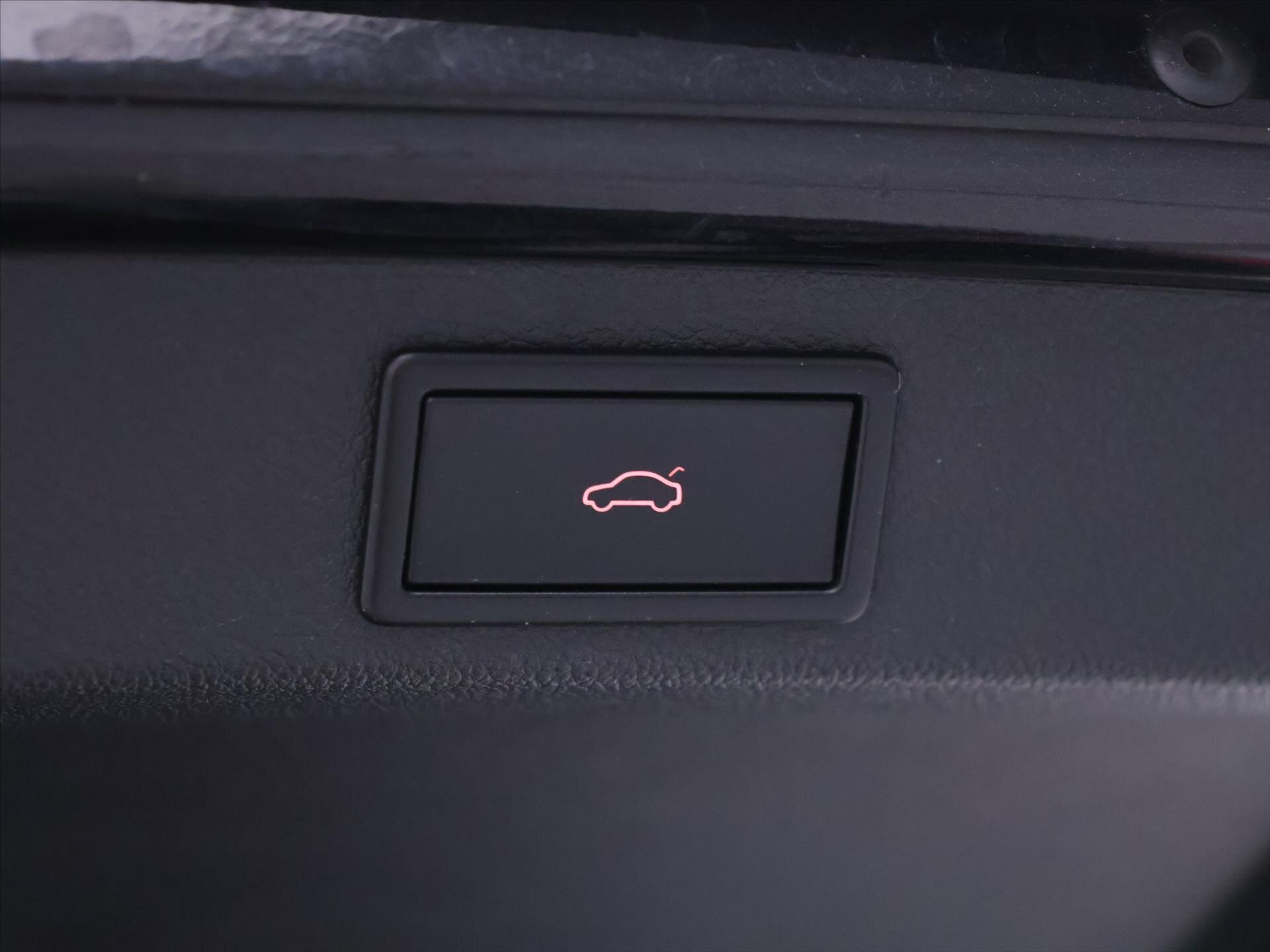 Škoda Superb Kombi 2,0 l 162 kw