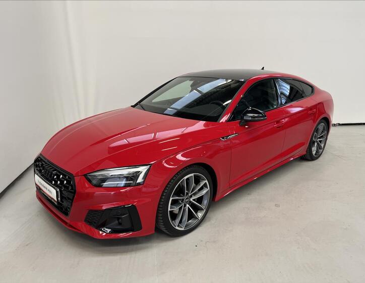 Audi A5 1