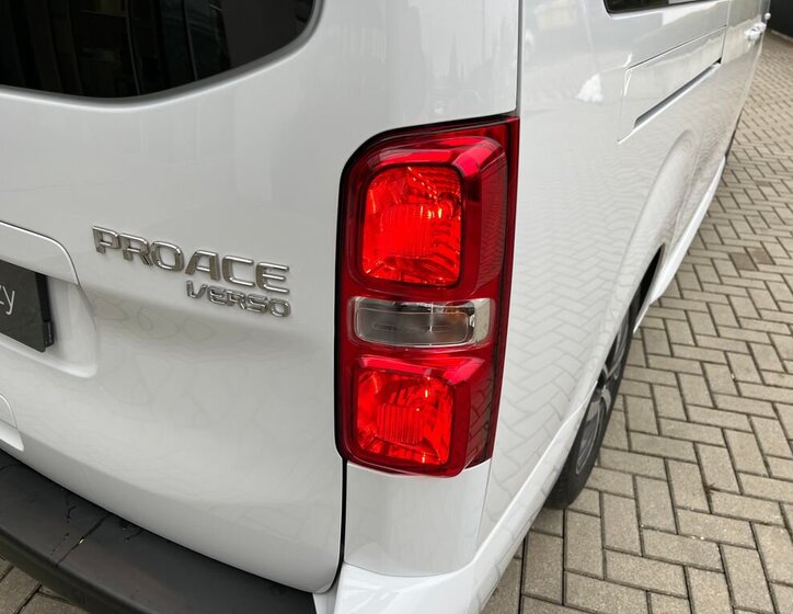Toyota ProAce Verso 11