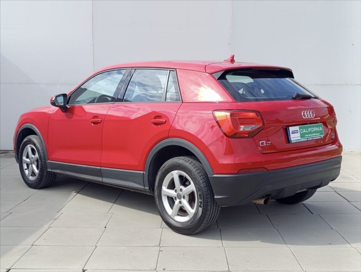 Audi Q2 SUV / Terénní 999,0 85 kw