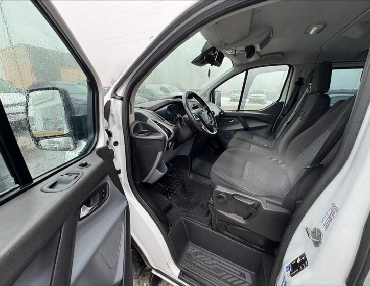 Ford Transit Custom VAN-Minibus 2,0 l 96 kw