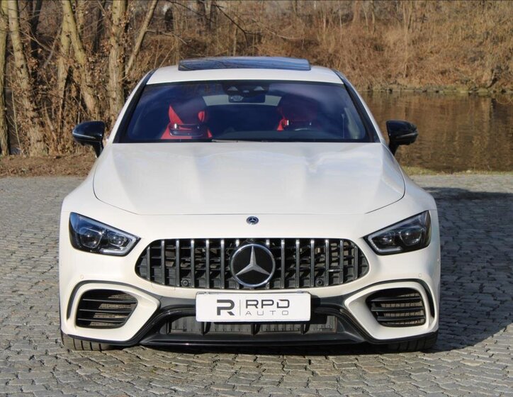 Mercedes-Benz AMG GT Kombi 4,0 l 430 kw