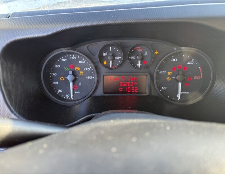 Iveco Daily Sklápěč 2,3 l 100 kw