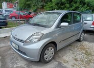 Daihatsu Sirion Hatchback 998,0 51 kw