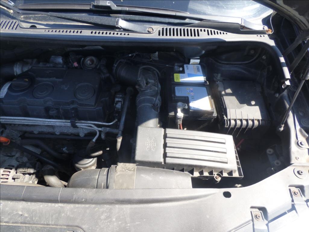 Volkswagen Caddy Kombi 2,0 l 103 kw