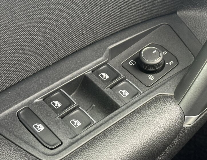 Volkswagen Tiguan SUV / Terénní 2,0 l 110 kw