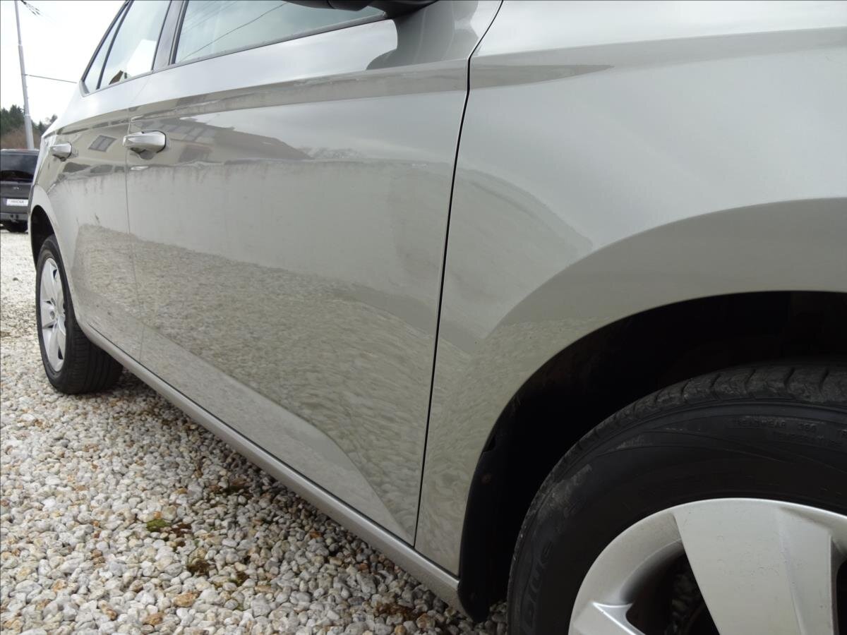 Škoda Fabia Hatchback 999,0 70 kw