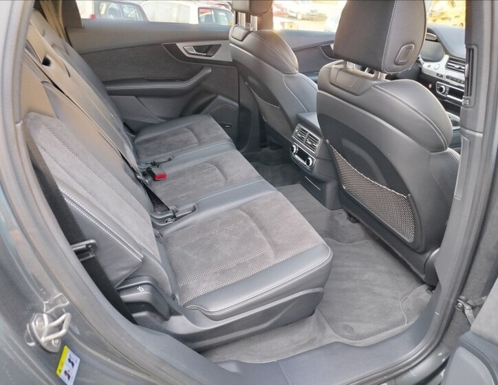 Audi Q7 SUV / Terénní 3,0 l 200 kw