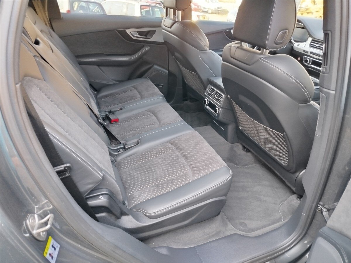 Audi Q7 SUV / Terénní 3,0 l 200 kw