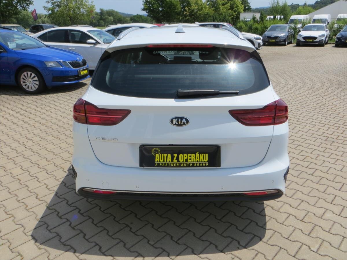 KIA Ceed Kombi 1,5 l 118 kw